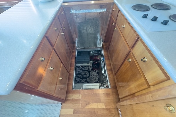 Lady K 53ft Navigator Yacht For Sale