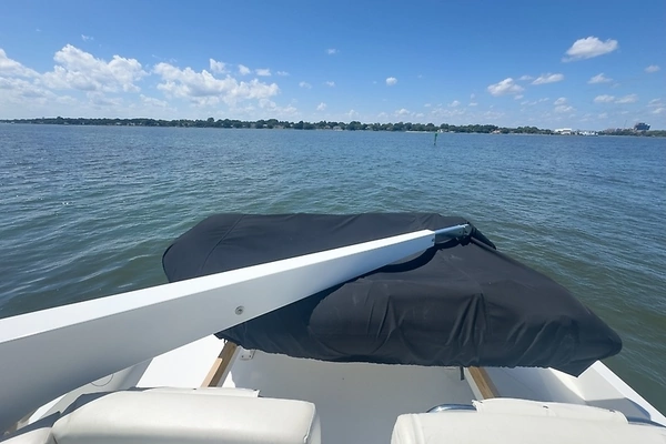2001 Navigator 53