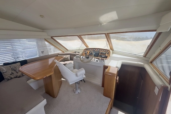 2001 Navigator 53