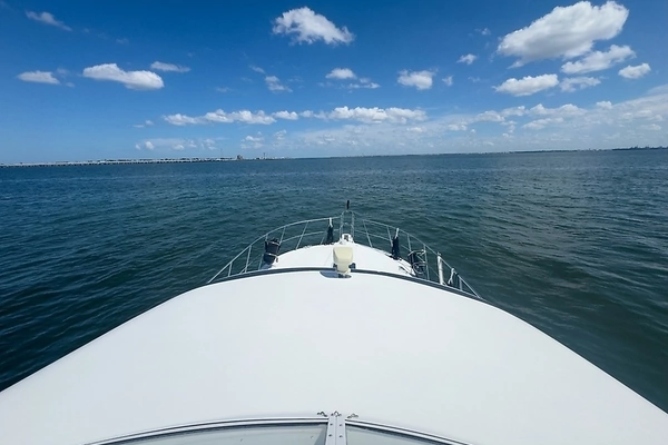 2001 Navigator 53