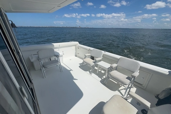 2001 Navigator 53