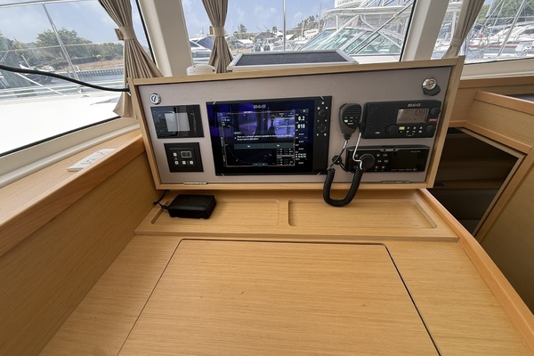 Enchanted Daze 42ft Lagoon Yacht For Sale
