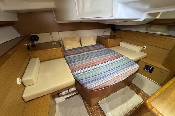 Happy Now 45ft Jeanneau Yacht For Sale