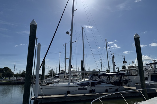 Happy Now 45ft Jeanneau Yacht For Sale