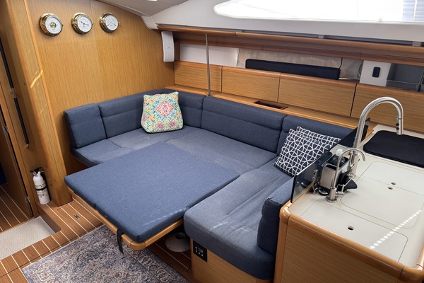 Happy Now 45ft Jeanneau Yacht For Sale