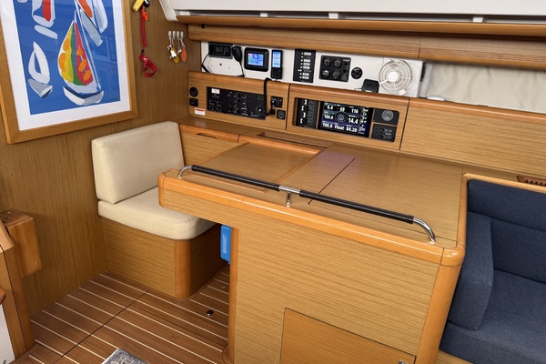 Happy Now 45ft Jeanneau Yacht For Sale