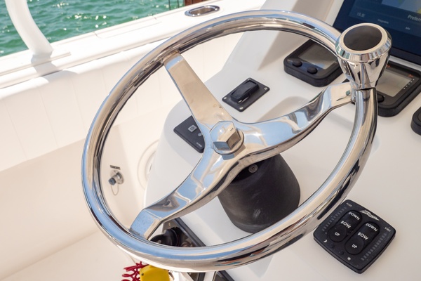 32ft Intrepid Yacht For Sale