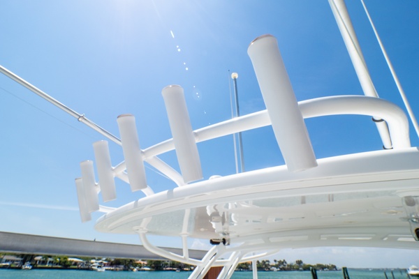 32ft Intrepid Yacht For Sale