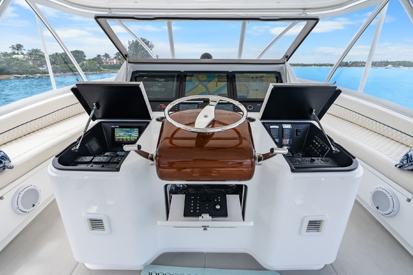Fins Up 72ft Viking Yacht For Sale