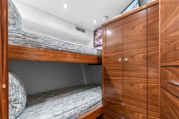 Fins Up 72ft Viking Yacht For Sale