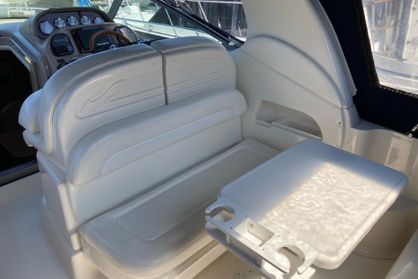 SERENITY NOW 30ft Sea Ray Yacht For Sale