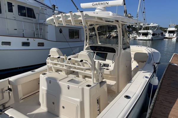 REEL BELUE 30ft Grady White Yacht For Sale