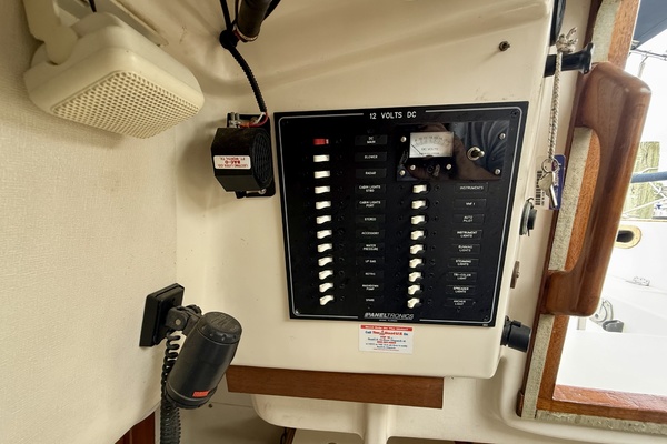Shearwater 35ft Pearson Yacht For Sale