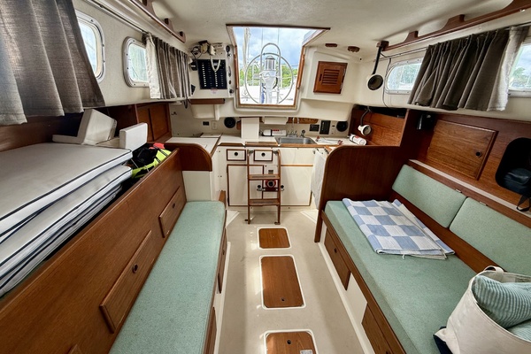Shearwater 35ft Pearson Yacht For Sale