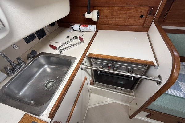 Shearwater 35ft Pearson Yacht For Sale