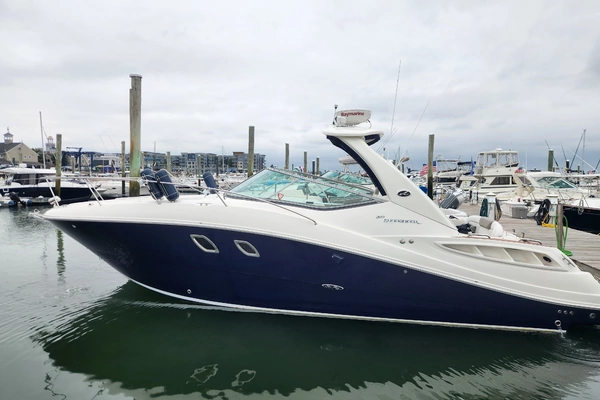 33-ft-Sea Ray-2007--Summer Breeze North Quincy Massachusetts United States  yacht for sale