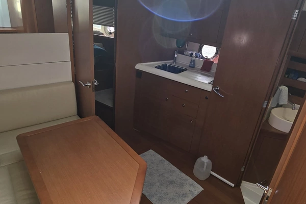 Beneteau Gran Turismo 38 Yacht For Sale