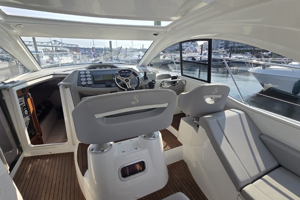 38ft Beneteau Yacht For Sale