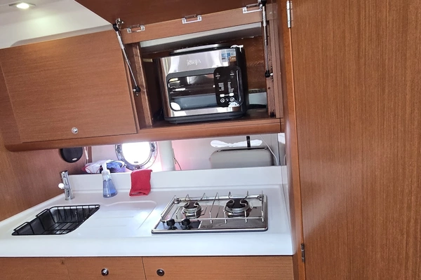 Beneteau Gran Turismo 38 Yacht For Sale
