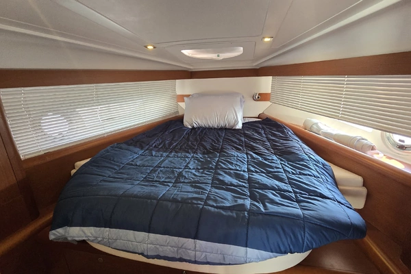Beneteau Gran Turismo 38 Yacht For Sale
