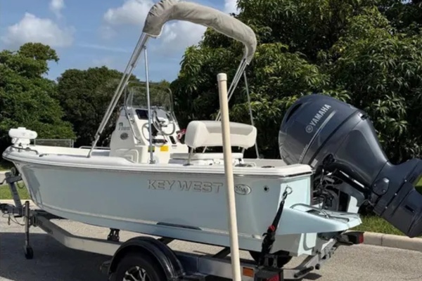 17ft Key West Yacht For Sale