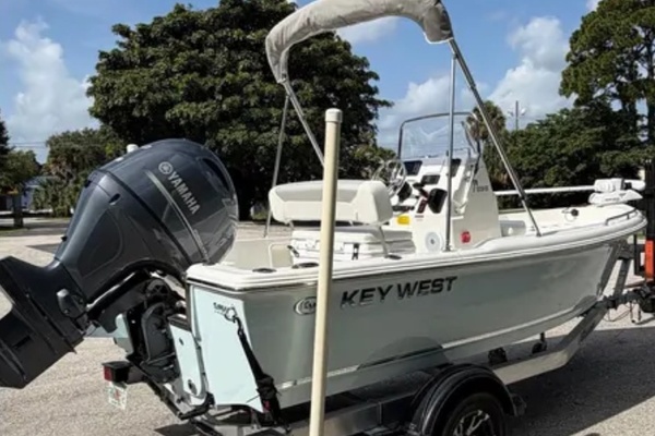 17ft Key West Yacht For Sale