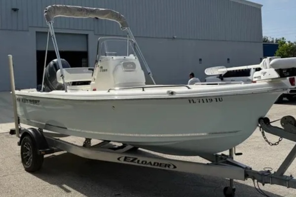 17ft Key West Yacht For Sale