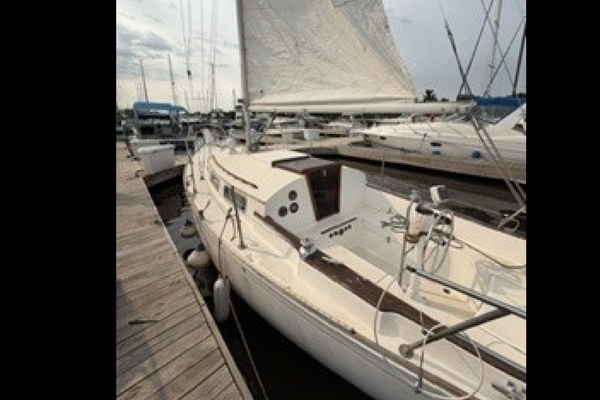 Columba 28ft Sabre Yacht For Sale