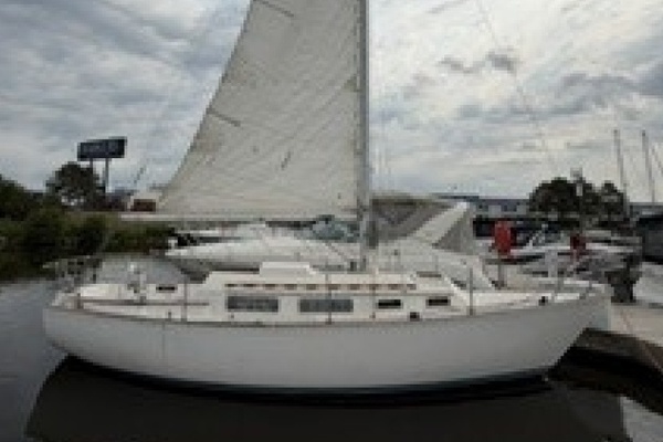 Columba 28ft Sabre Yacht For Sale