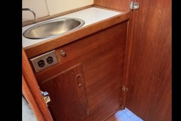 Columba 28ft Sabre Yacht For Sale
