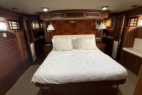 Photo of the 2011 Marlow 70E "RODE RUNNER II"