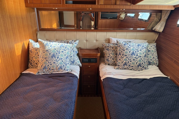 Photo of the 2011 Marlow 70E "RODE RUNNER II"