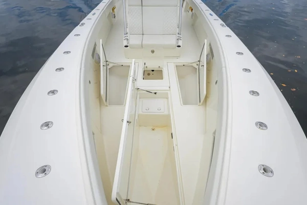 SeaVee 390Z Yacht For Sale
