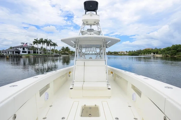 SeaVee 390Z Yacht For Sale