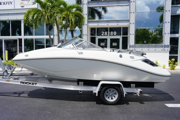 18-ft-Sea-Doo-2008-Challenger 180SE- Bonita Springs Florida United States  yacht for sale