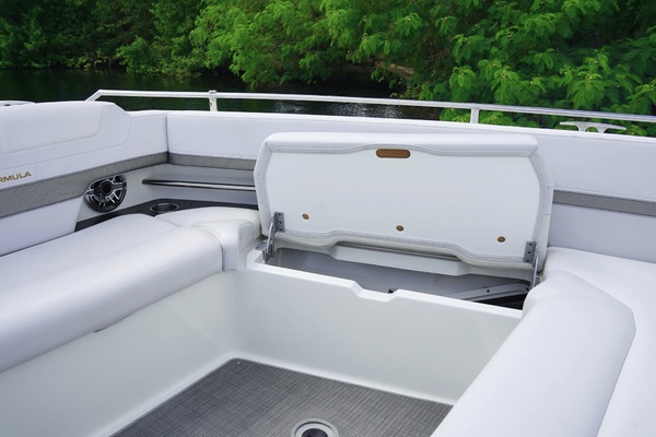 38ft Formula Yacht For Sale