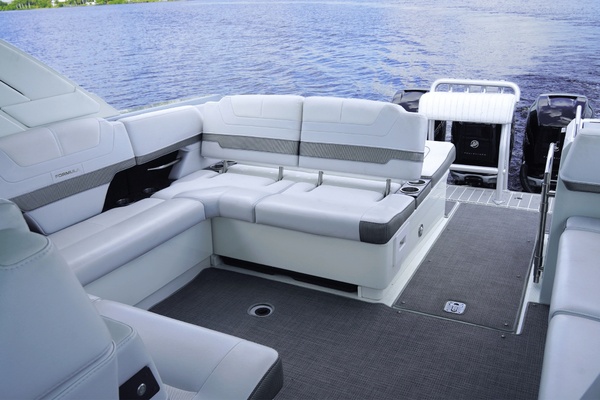 38ft Formula Yacht For Sale