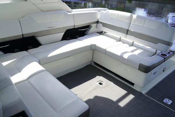 38ft Formula Yacht For Sale