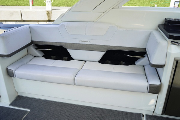 38ft Formula Yacht For Sale