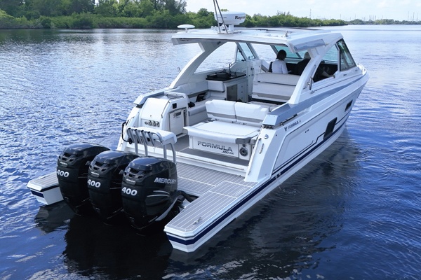 38ft Formula Yacht For Sale