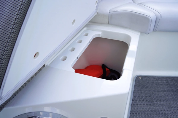 Formula 38 Super Sport Crossover Yacht For Sale