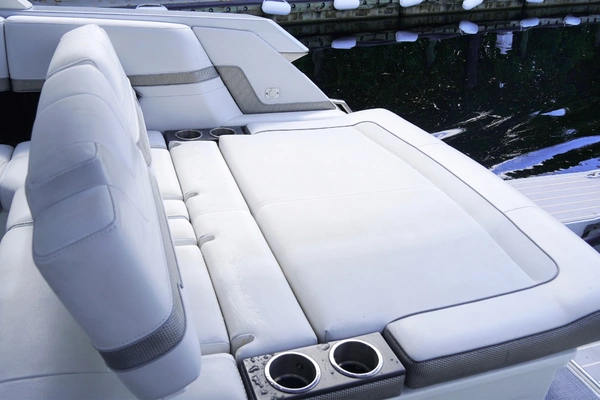 Formula 38 Super Sport Crossover Yacht For Sale