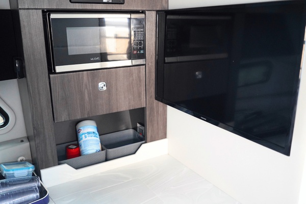 38ft Formula Yacht For Sale