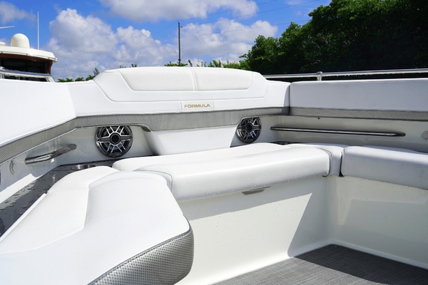 38ft Formula Yacht For Sale