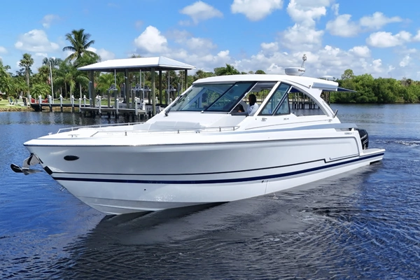Formula 38 Super Sport Crossover Yacht For Sale