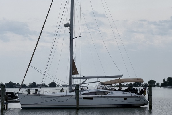 50ft Jeanneau Yacht For Sale