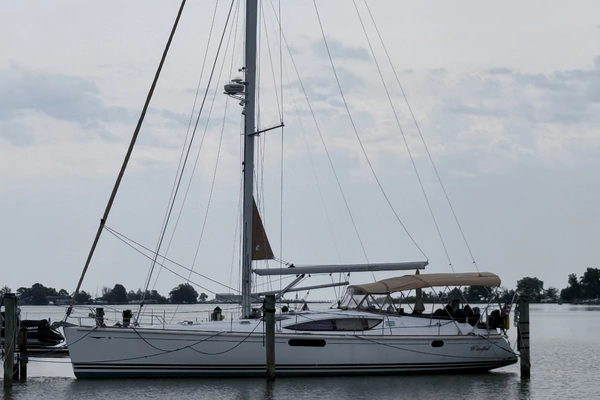 Jeanneau 50 DS Yacht For Sale