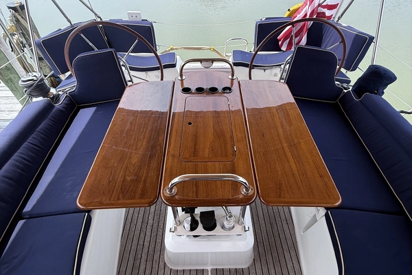 Jeanneau 50 DS Yacht For Sale