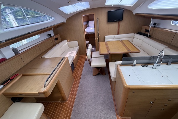 50ft Jeanneau Yacht For Sale