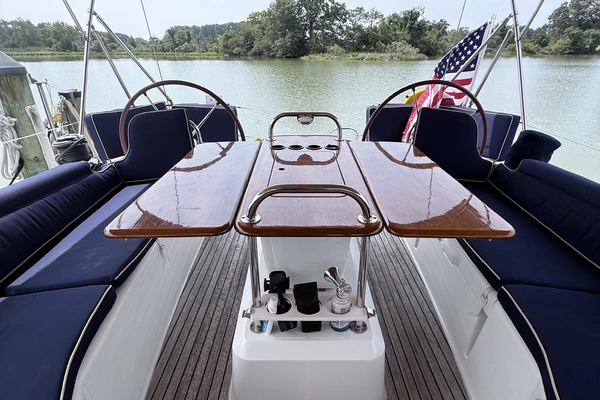 Jeanneau 50 DS Yacht For Sale